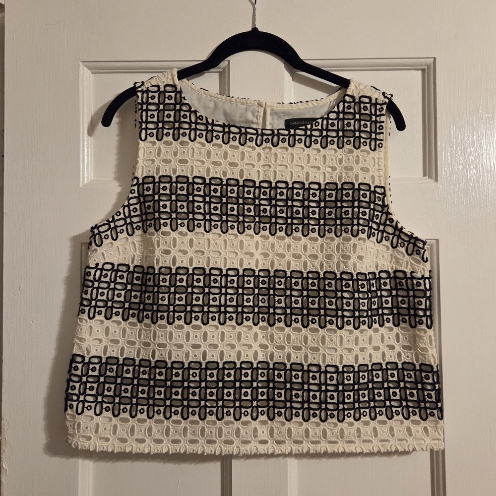 Banana Republic Black and Cream Women's Top